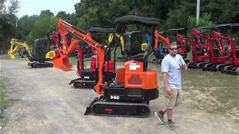 groundhog mini excavator reviews|groundhog bh24d reviews.